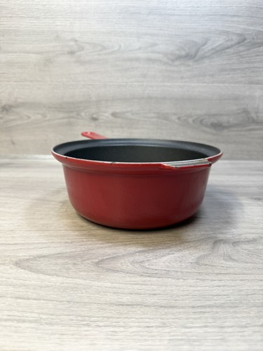 Creuset cast iron saucepan - le,