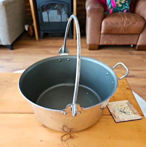 Non stick round metal jam - non-stick,
