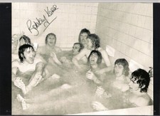 BOBBY KERR SIGNED SUNDERLAND