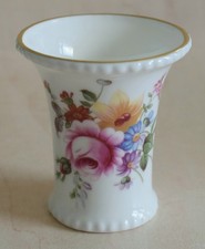 ROYAL CROWN DERBY POSIES