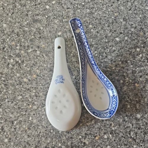 Chinese spoons rice grain - x,