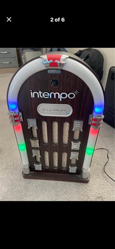 Retro jukebox - ,