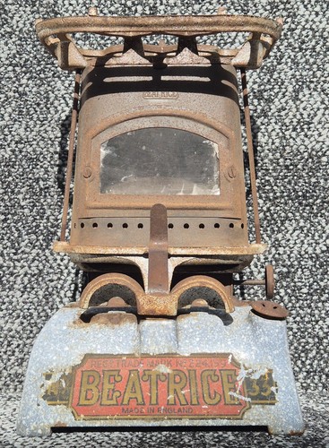 Vintage cast iron beatrice - iron, no