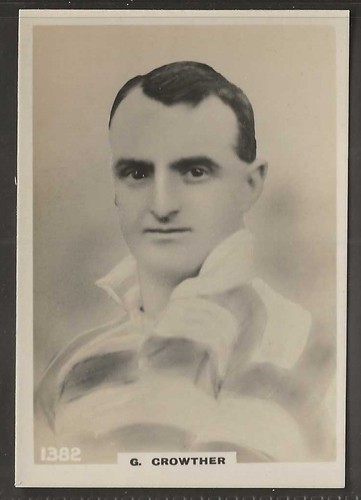 Pinnace football size - pinnace, (lf