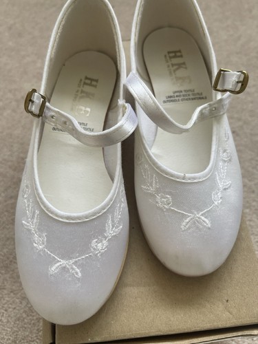 Size white silk shoes - (11),