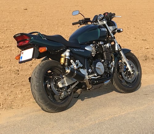Yamaha xjr1300 exhausts - exhausts, sp