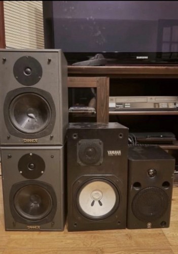 Studio speakers yamaha - -,