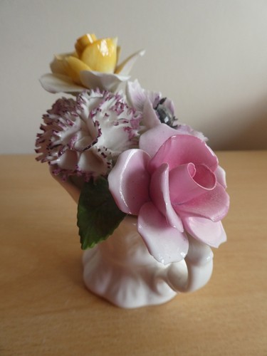 Radnor bone china flower - bone, posy