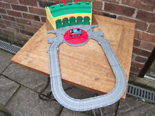 Take Along n play Thomas Tank Engine & Friends - TIDMOUTH SHEDS PLAYSET + TRAIN