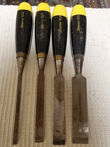 Vintage set footprint - of,