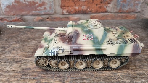 Built painted 1 35 - &, painted.