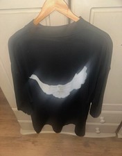 Yeezy gap x balenciaga dove tee