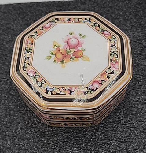 Vintage wedgewood clio - vintage, floral