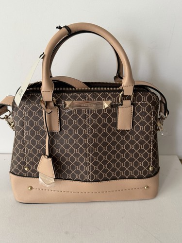 River island monogram cross - island,