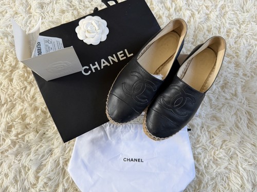Authentic chanel black - chanel,