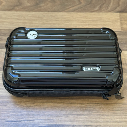 Lufthansa rimowa style first - style,