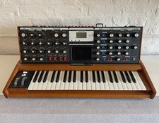 Moog Voyager Performer Edition