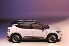 Genuine Renault Scenic E-Tech QuickFix Aluminium Roof Bars (738207220R)