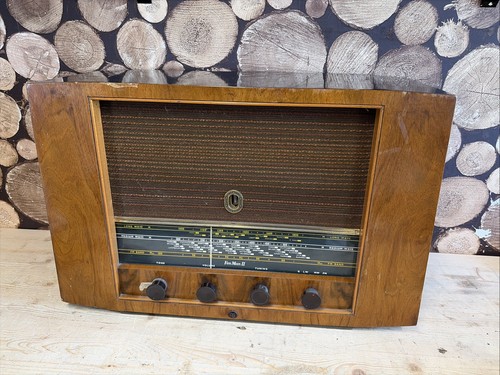 Pye fenman vintage radio - fm,