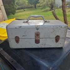 Vintage 14" 2-tray all Metal "My Buddy" Fishing Tackle Box, Falls City ® GC {09