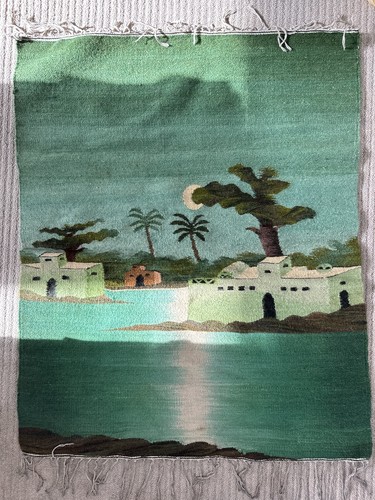 Antique hand woven middle - hand,