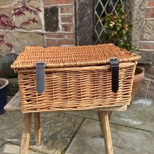 Wicker hamper picnic - wicker,