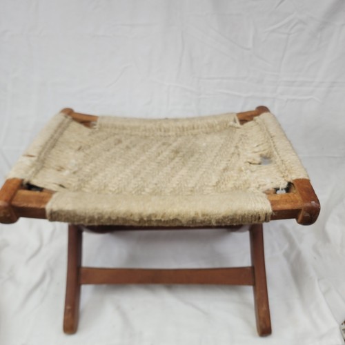 Hans wegner style - style, folding