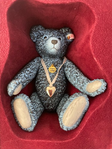 Steiff forget not bear - "forget, me