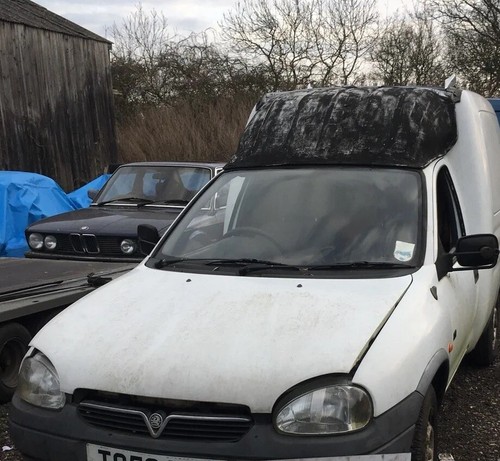 1999 vauxhall combo - vauxhall, white