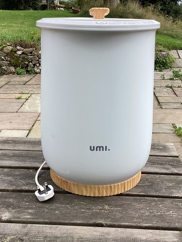 Towel warmer bucket hot - towel,