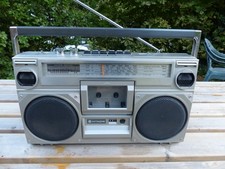 Hitachi TRK-7000 Boombox