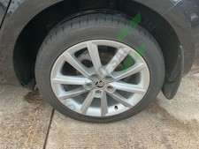 2014 SKODA OCTAVIA ALLOY WHEEL WITH TYRE 225 45 17 5E0601025E