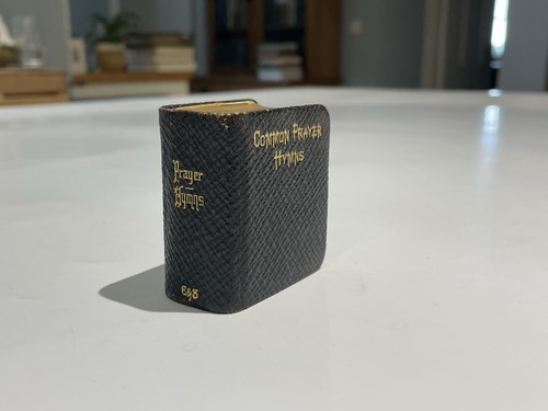 The book common prayer - book,