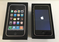 Apple iPhone 3GS 16GB 3rd