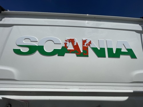 Scania rear cab welsh - scania, flag