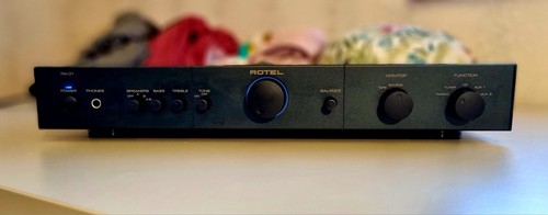 Rotel ra01 amplifier - ra01, with