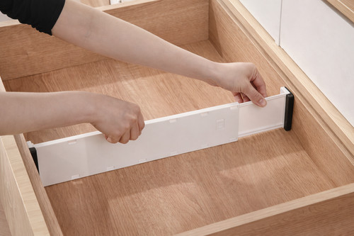 Adjustable drawer divider - adjustable,