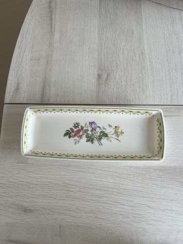 1990 royal doulton - 1990,
