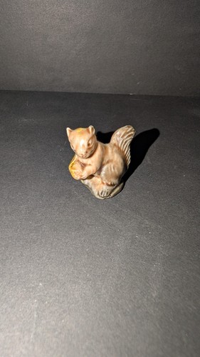 Wade england figure - wade,