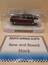 Scalextric C4502 Jaguar Mk2