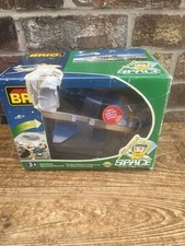 BRIO 33914 SPACE SHUTTLE & ASTRONAUT - LIGHTS AND SOUNDS BOXED USED