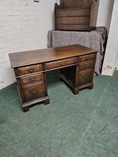 ANTIQUE/REPRODUCTION SOLID OAK
