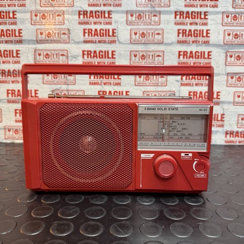Vintage bush transistor radio - vintage,