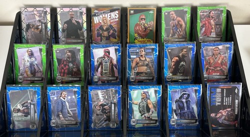 2025 topps chrome wwe - chrome,