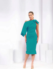 kevan jon stunning Green dress