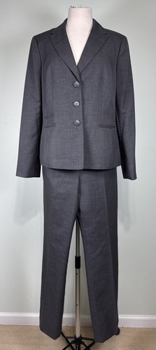 Suit women size 12 - le,