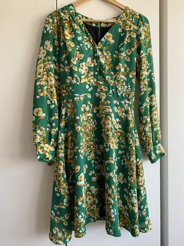 Trollied dolly size - size, green
