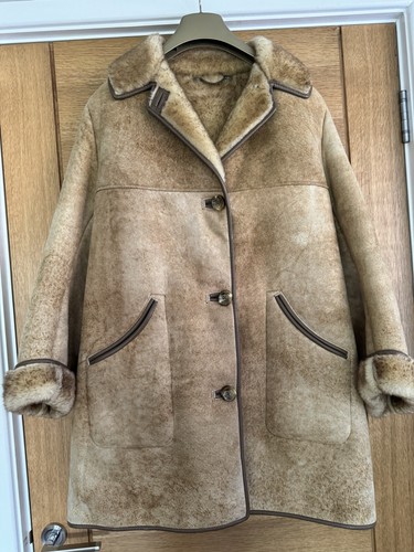 Genuine vintage 100 sheepskin - genuine, 100%