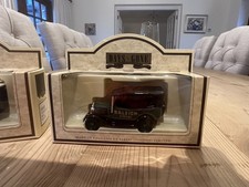 Set of 3 vintage models -