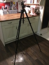 Vanguard Camera Tripod